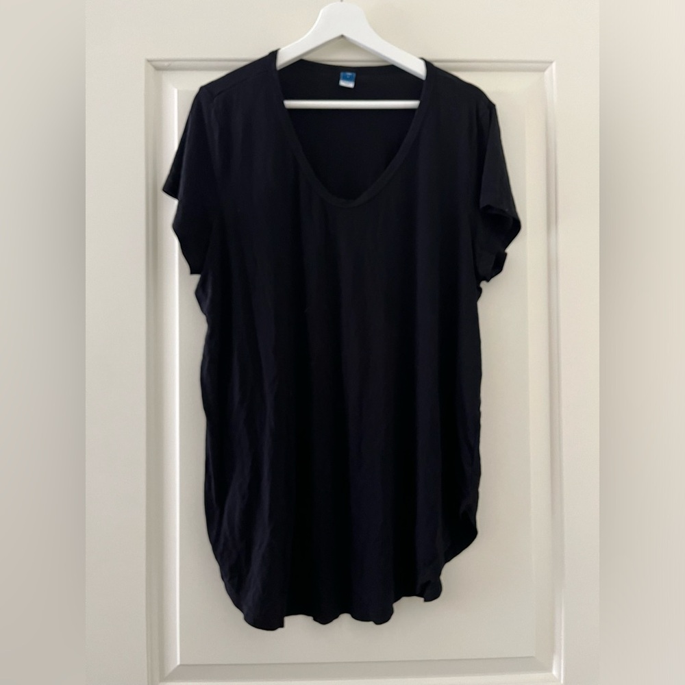 Black Old Navy tunic